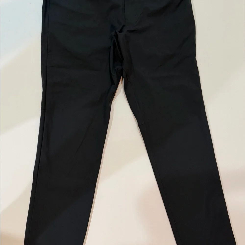 Lululemon Athletic Trouser Pants 32 charcoal